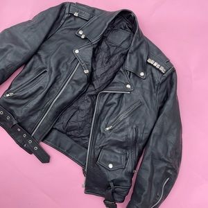 SOLD‼️Vintage leather motorcycle jacket